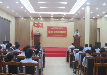                                        HỘI NGHỊ TUYỂN SINH NĂM 2025